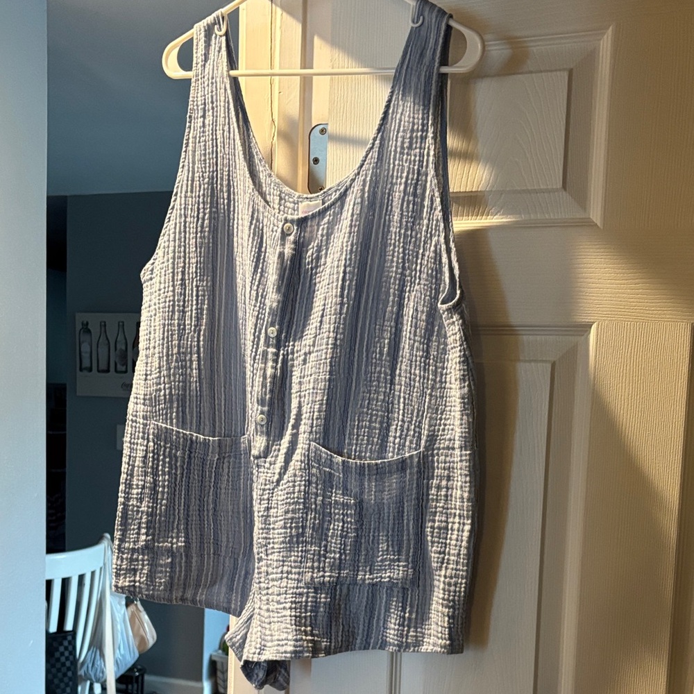 Blue and white Sleeveless Button-Down Top Romper